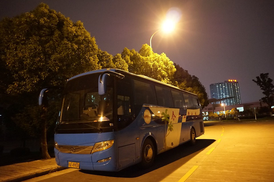 Prevoz z avtobusom – udobno, varno in zabavno